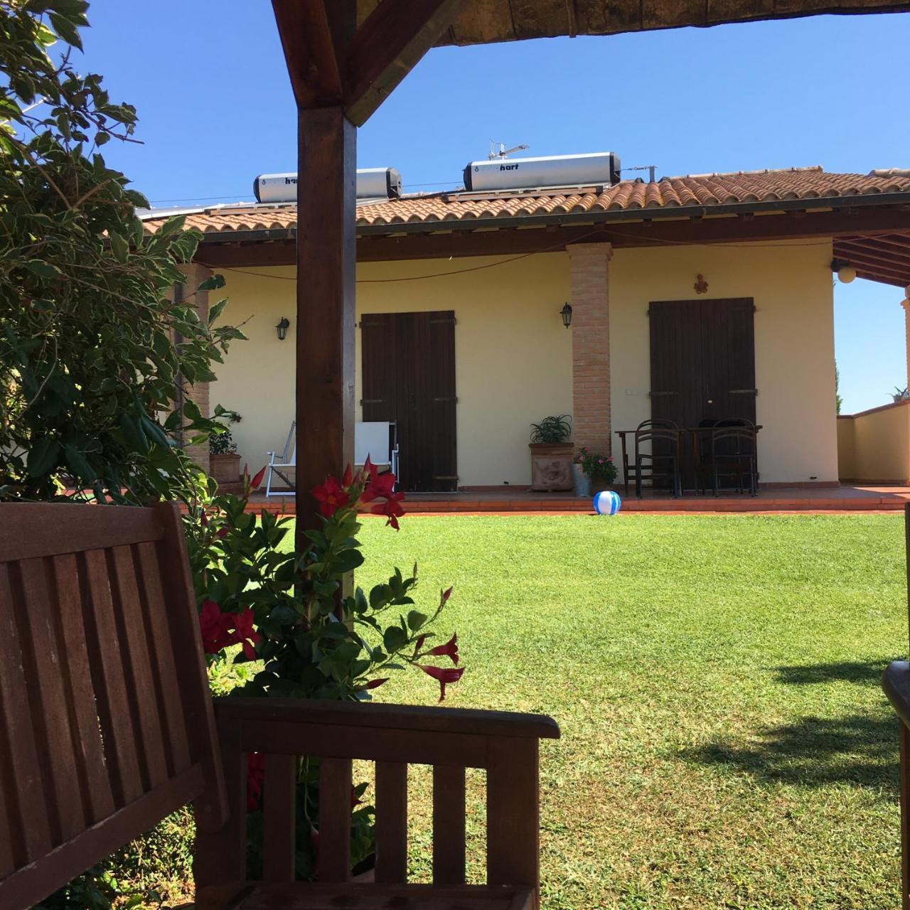 Agriturismo Beveraggio Appartamenti Marina di Grosseto Ngoại thất bức ảnh